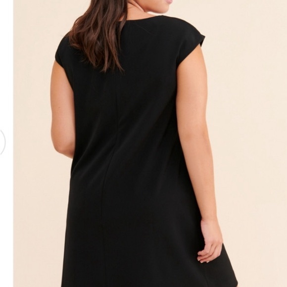 Moschino Daisy Pocket Dress - Picture 3 of 11